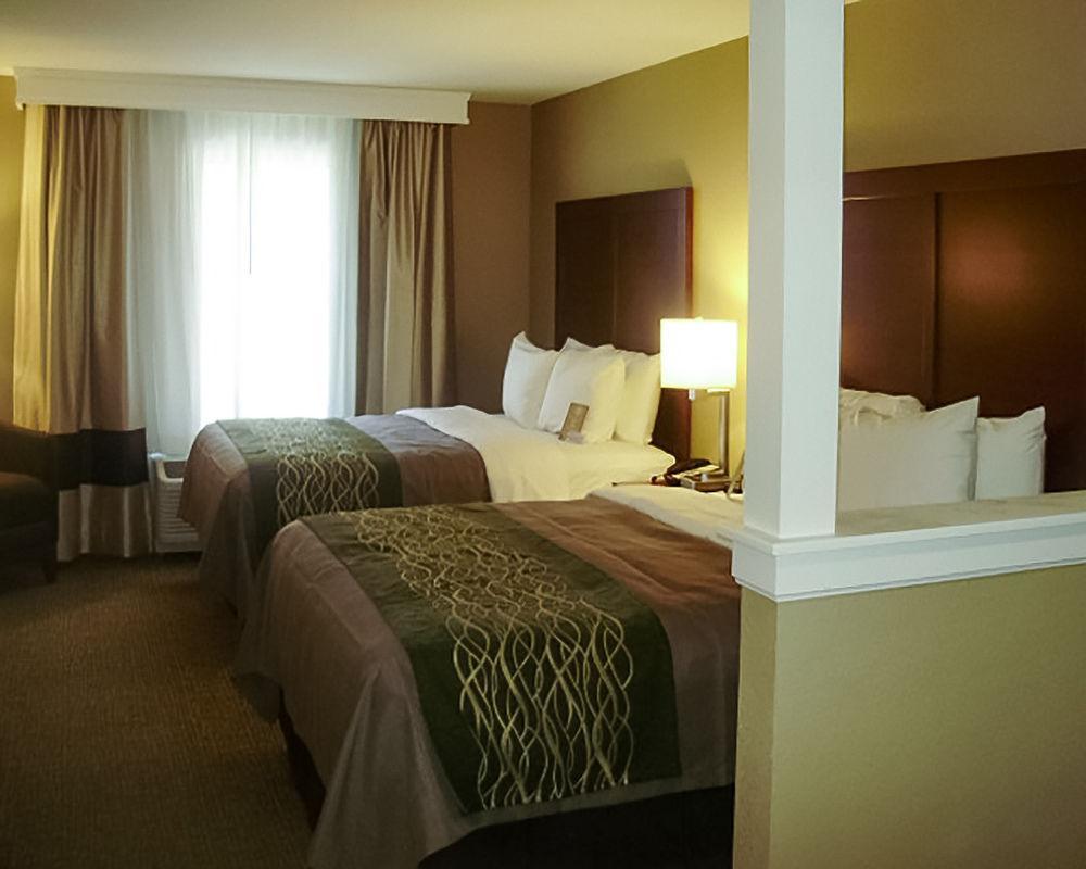 Comfort Inn & Suites Pittsburgh Gibsonia Extérieur photo