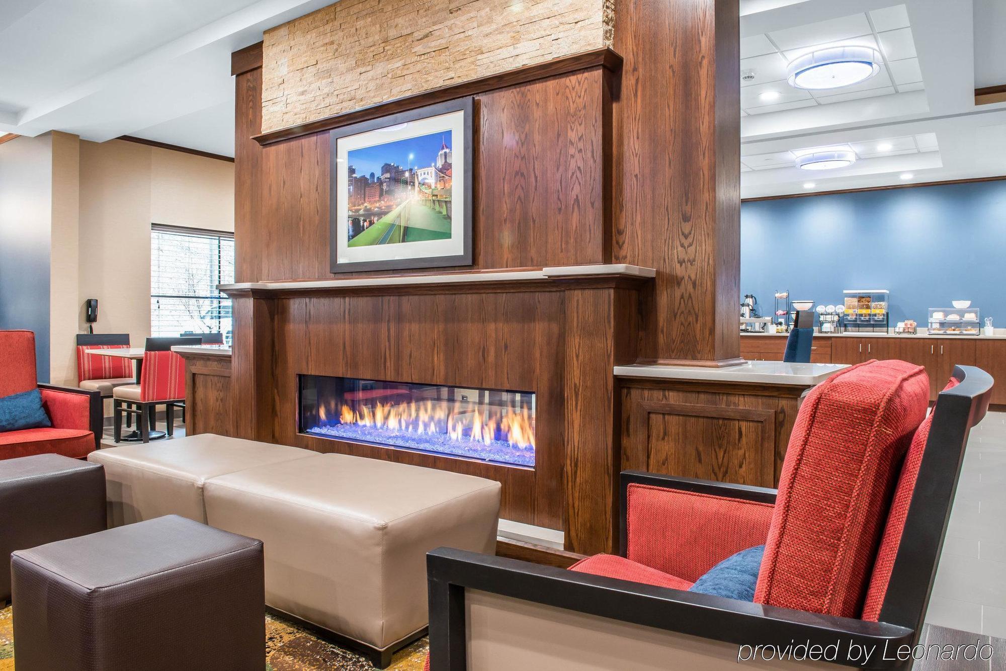 Comfort Inn & Suites Pittsburgh Gibsonia Extérieur photo