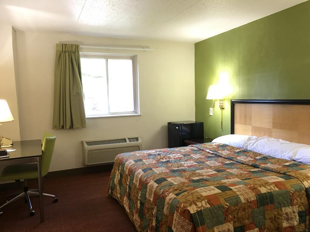 Comfort Inn & Suites Pittsburgh Gibsonia Extérieur photo