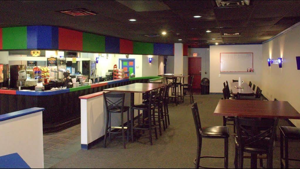 Comfort Inn & Suites Pittsburgh Gibsonia Extérieur photo